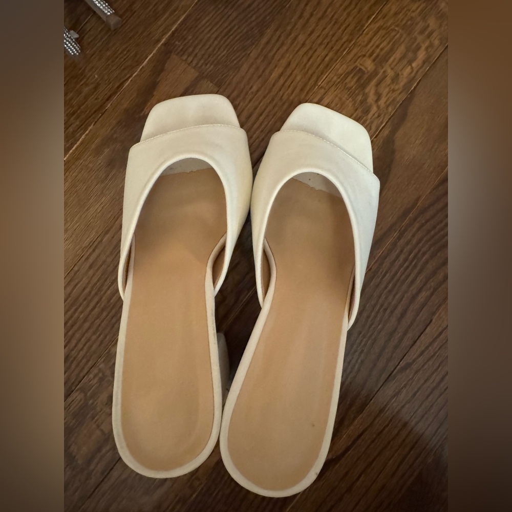 PLT Cream Women's Slide Sandals